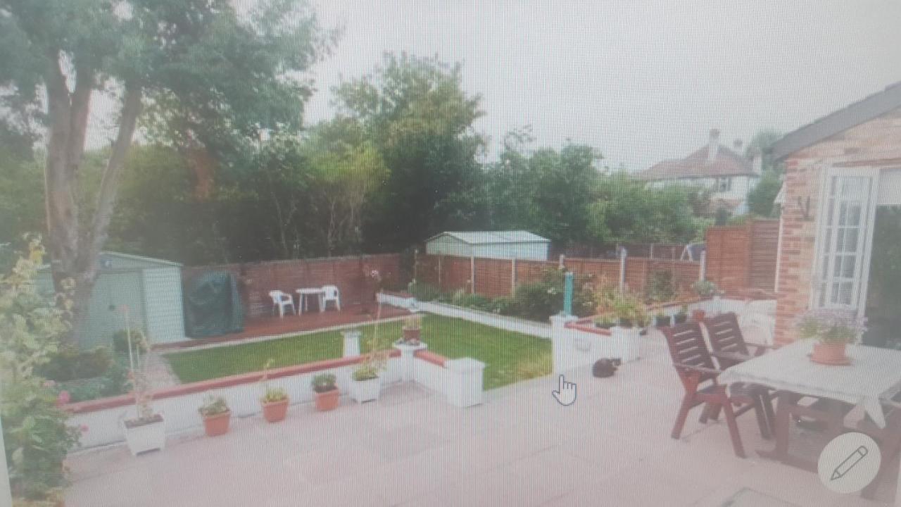 Comfy Room Well Located London Exterior photo